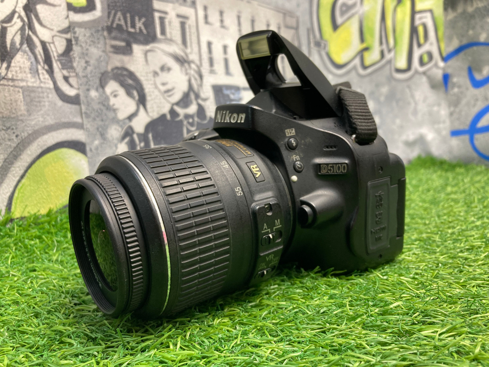 Nikon D5100 Kit AF-S DX 18-55mm VR