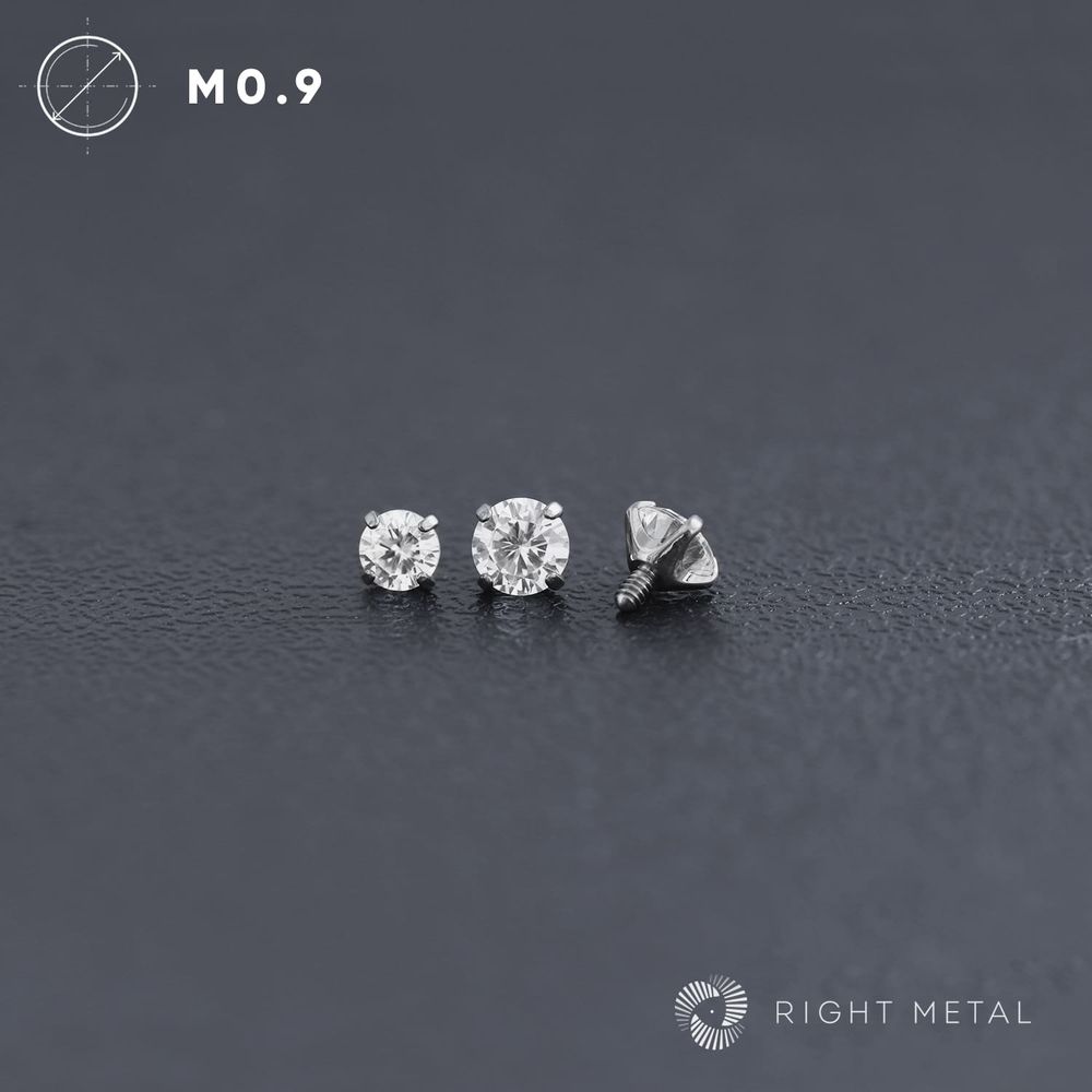 Cubic Zirconia v.2 Crystal