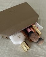 Косметичка бежевая