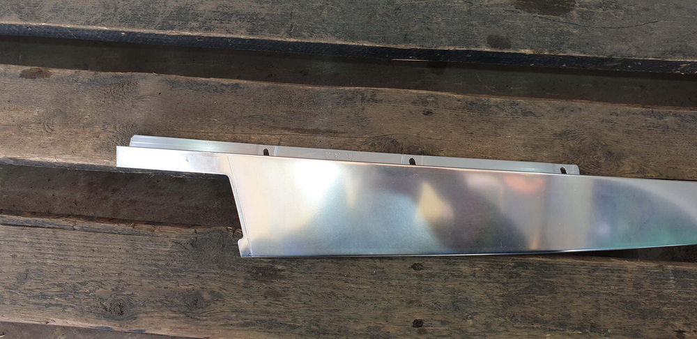 Накладка двери передней левой Mercedes S (W222) 13-20 Б/У Оригинал A2226900787