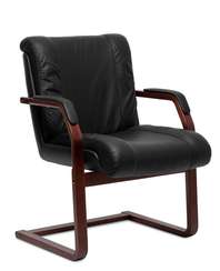 Кресло для посетителей Master C черная кожа