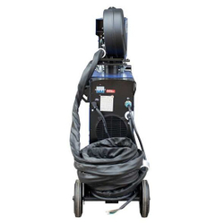 Инверторный сварочный полуавтомат AuroraPRO SKYWAY 550 SYNERGIC с водяным охлаждением