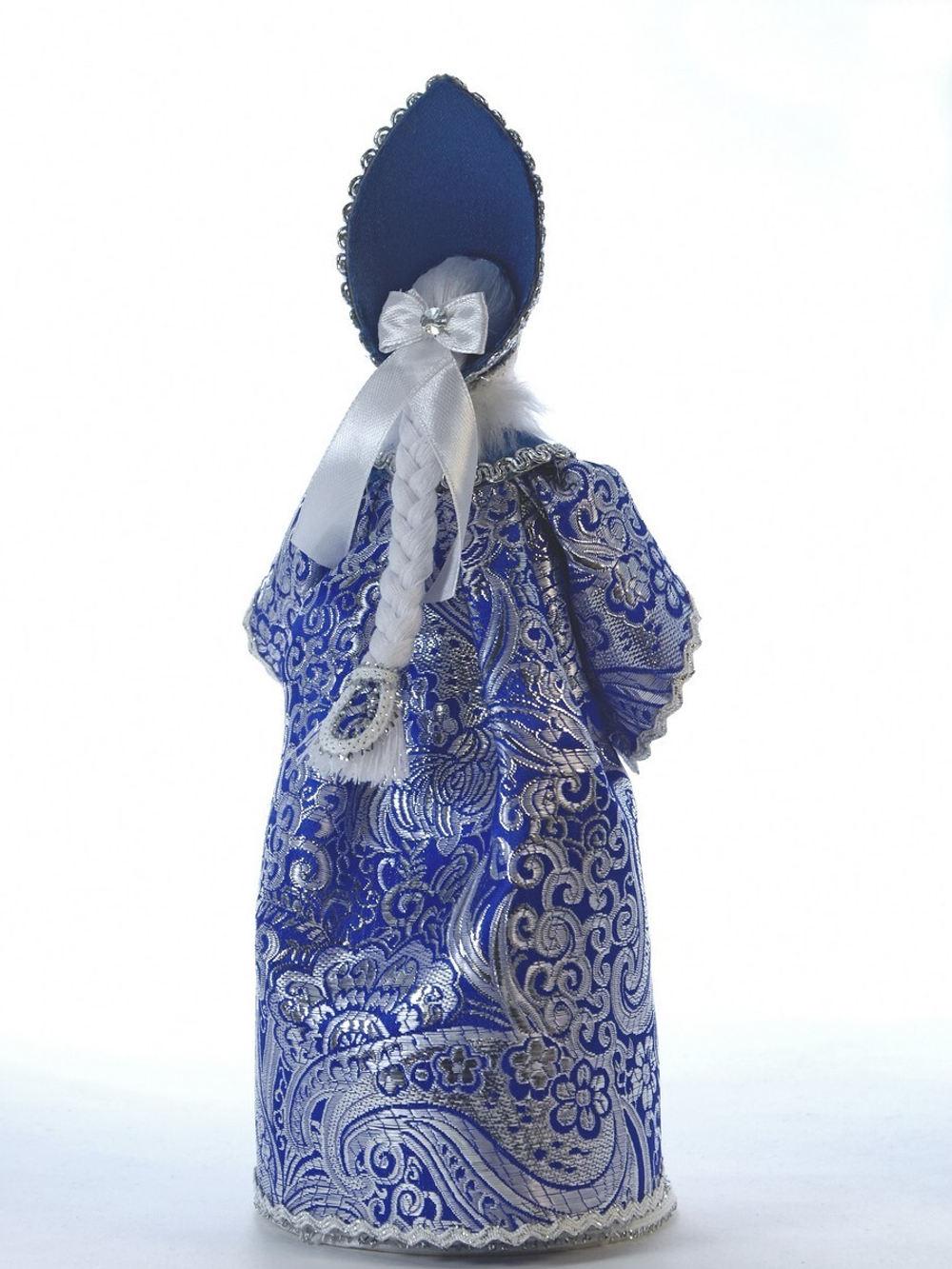 Кукла коллекционная Снегурочка в кокошнике и с муфтой
