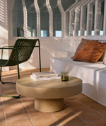 Aiguablava Журнальный столик бежевый цементный Ø66 см