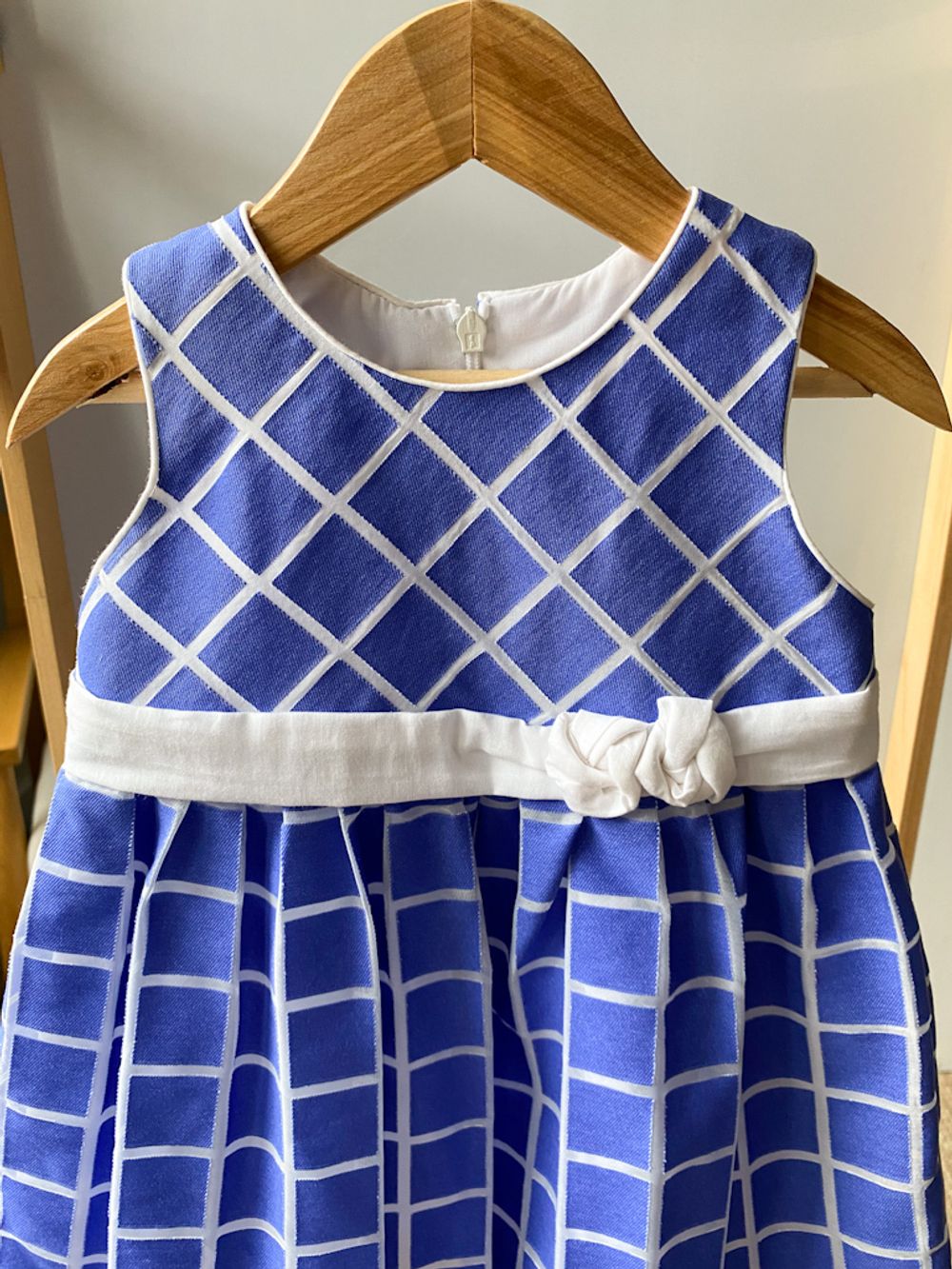 Новое платье из вискозы Mayoral, 86