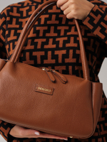 Кожаная сумка Deboro 31090 коричневый фундук