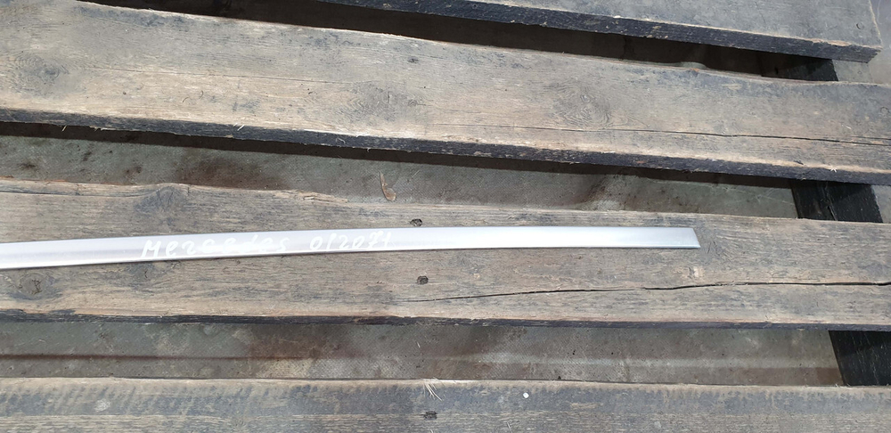 Молдинг двери задней правой Mercedes GLC (X253) 15-нв Б/У Оригинал A2537350282