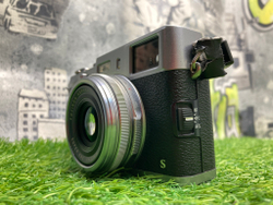 FujiFilm X100S