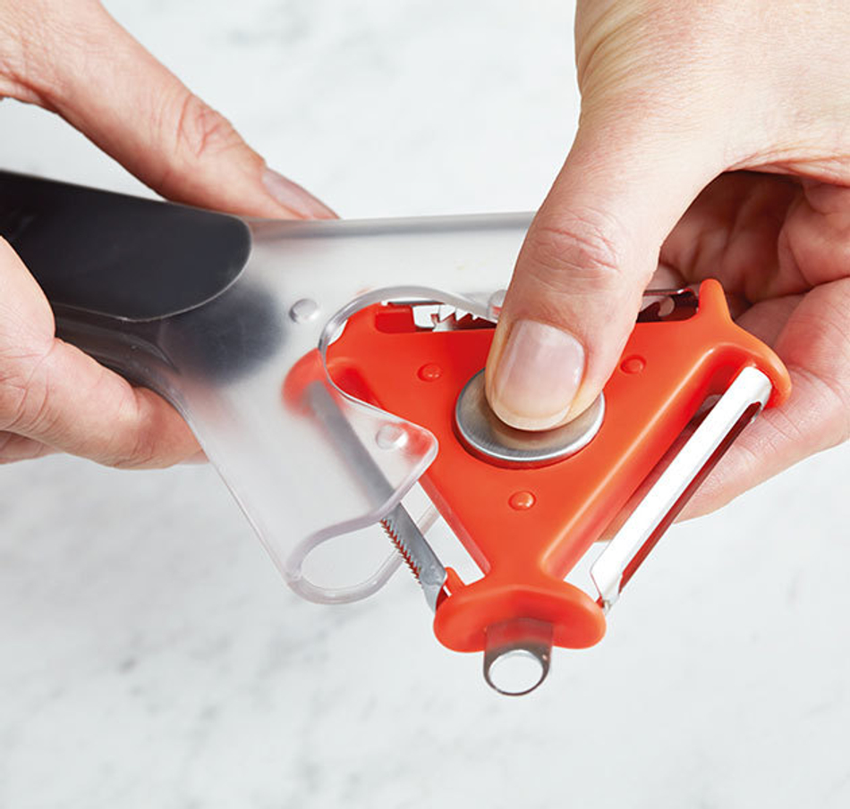 Овощечистка Tri-Peeler, Joseph Joseph