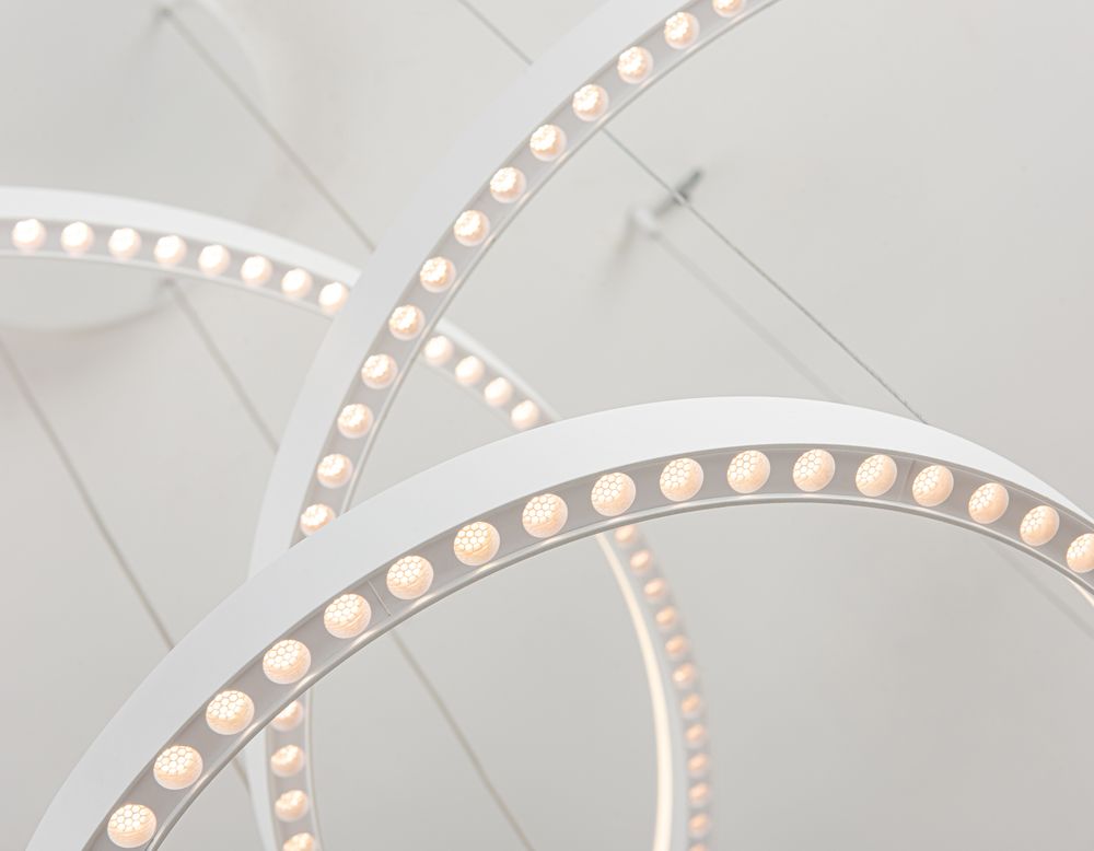 Ambrella Подвесной светодиодный светильник LineTech FL5881