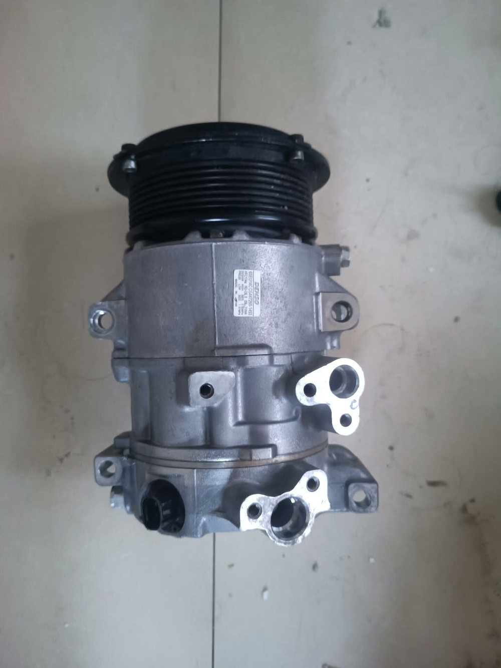 Компрессор кондиционера Toyota Camry, Mark X, Corolla, RAV4, Crown, Levin