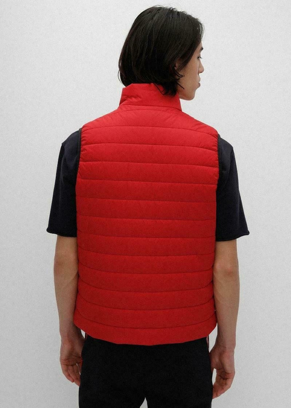 Жилет утепленный мужской HUGO Bentino2221 10239121 01