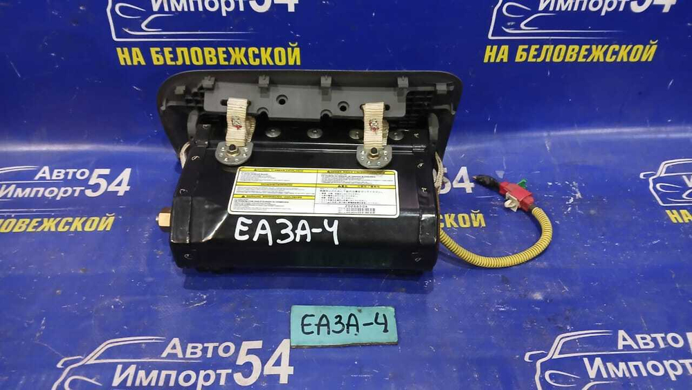 Подушка безопасности пассажирская MITSUBISHI GALANT 1999