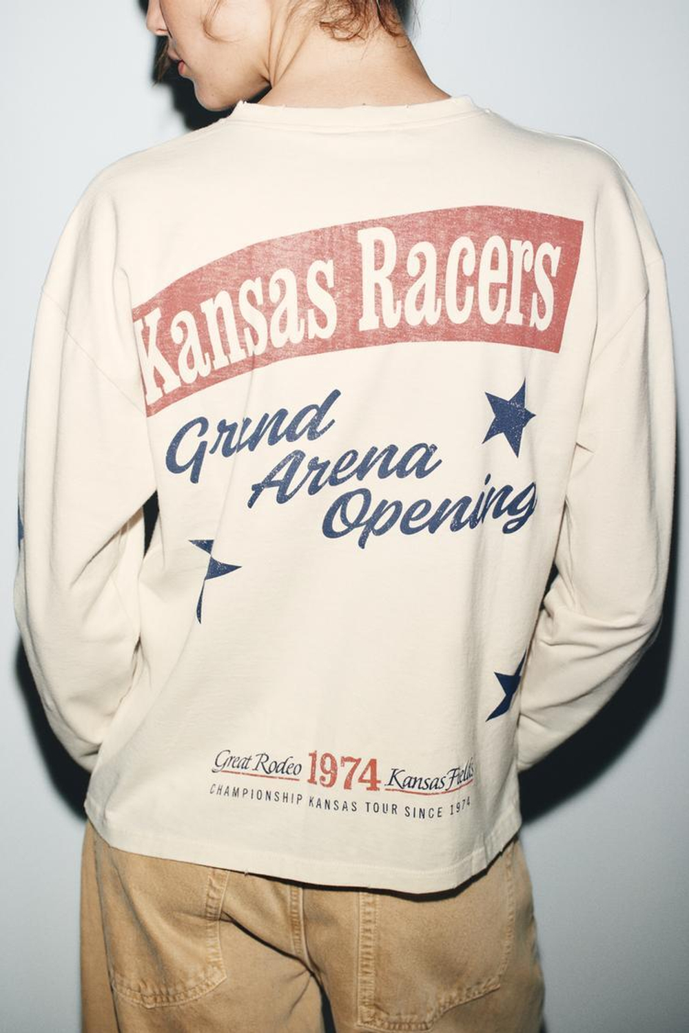 ZARA ХЛОПКОВАЯ ФУТБОЛКА С ПРИНТОМ, ЭКРЮ