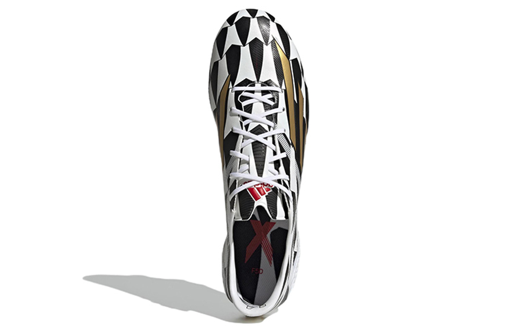 Кроссовки Adidas