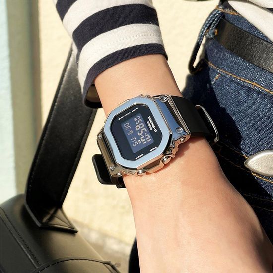 Женские часы Casio G-Shock GM-S5600-1E