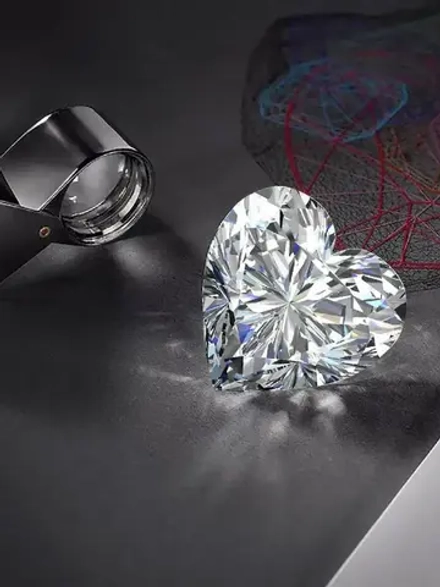 Муассанит "Сердце" 1 сt D/VVS1