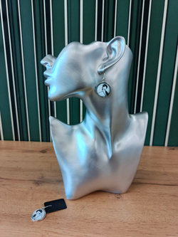 Серьги с кабошонами. Ручной работы.