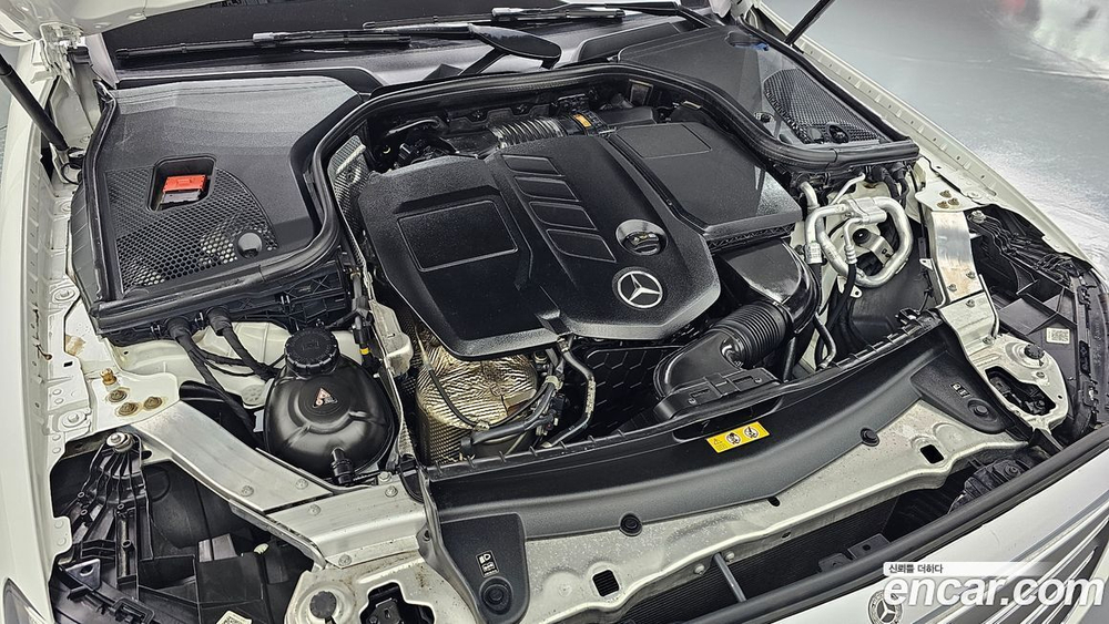 Mercedes-Benz E-Class W213 E220d 4MATIC Exclusive (11.2019)