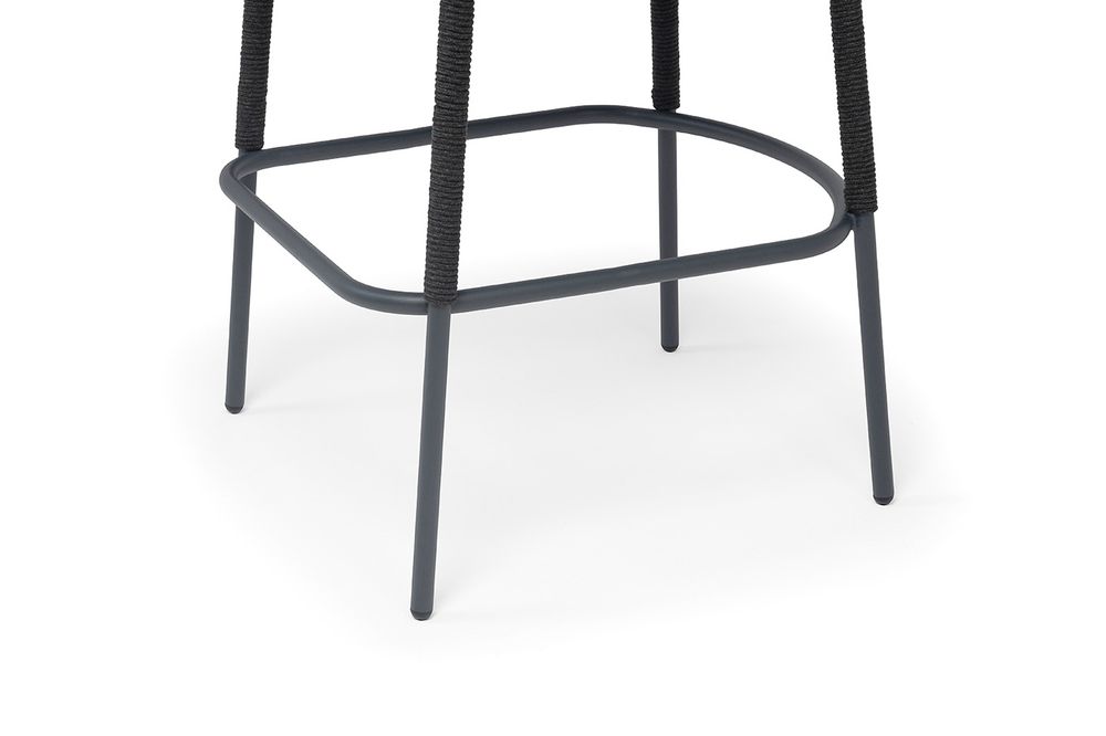 "Марсель" стул барный плетеный из роупа, каркас из стали темно-серый (RAL7024) муар, роуп темно-серый круглый, ткань темно-серая 027 NEW