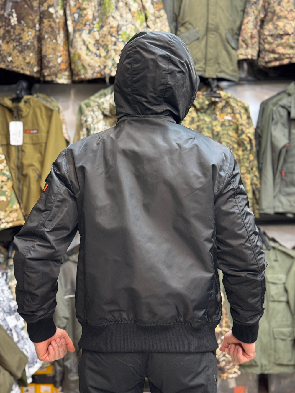 Куртка бомбер Corbona Деми Черный