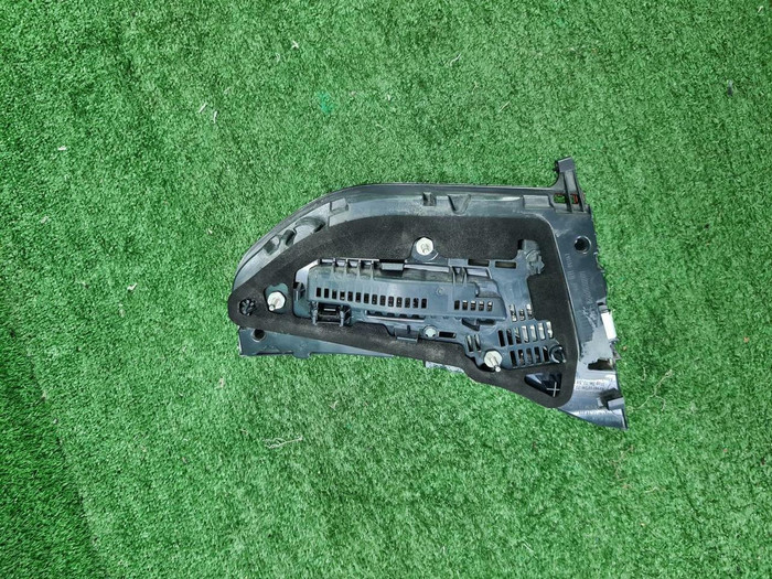 Фонарь правый внутренний BMW 7er G11 (2015-2019)