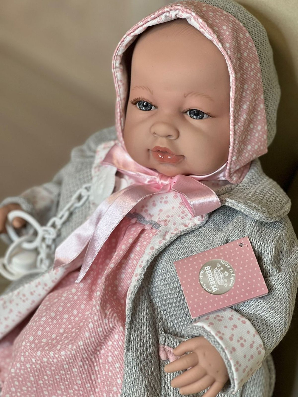 Кукла Berbesa мягконабивная 50см SARA (5218S)