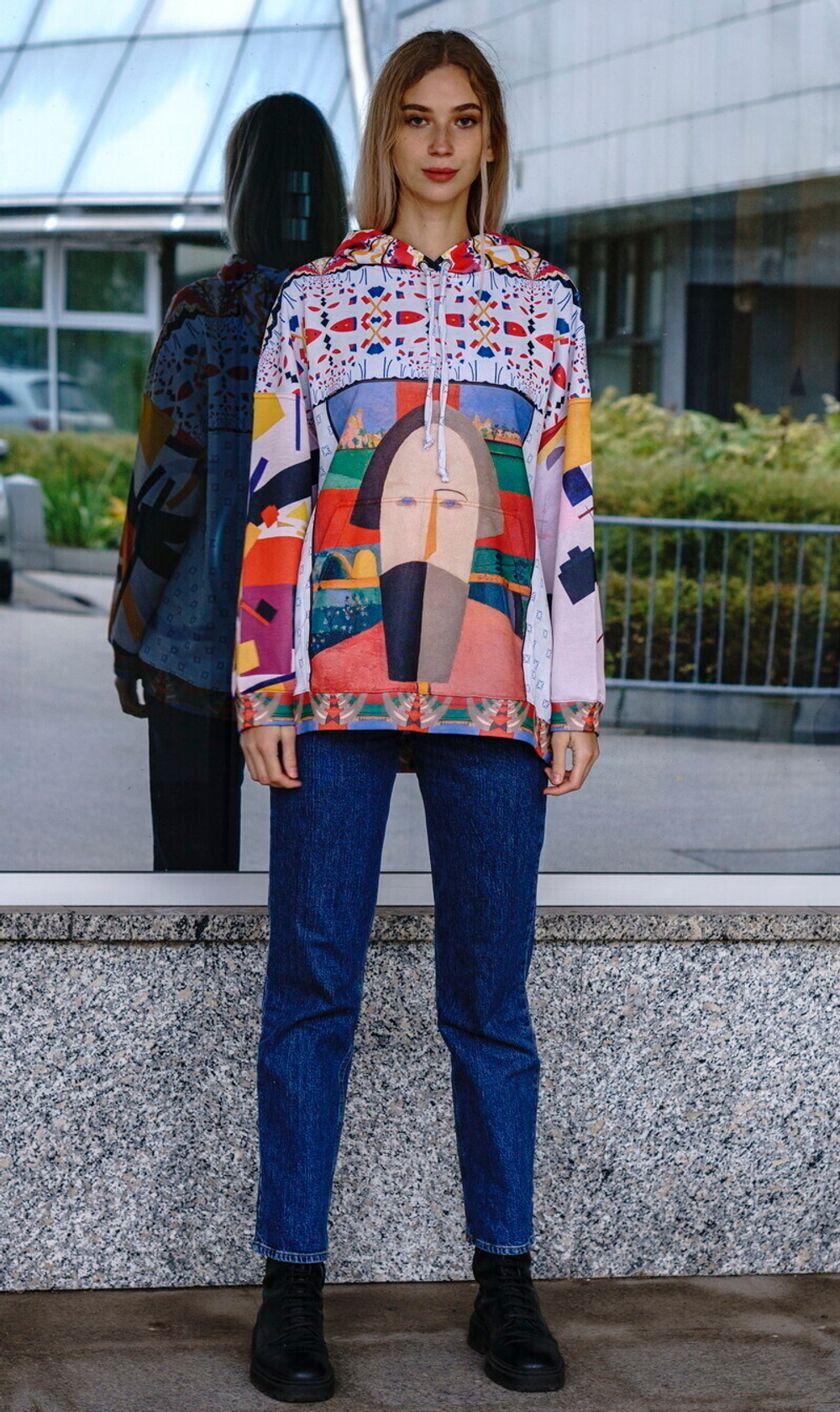 Худи «Малевич», по мотивам живописи Казимира Малевича ("Голова крестьянина")