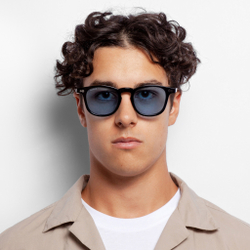 Очки солнцезащитные WHITELAB Icon Black / Blue