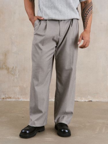 Светло-серые классические брюки AVEC