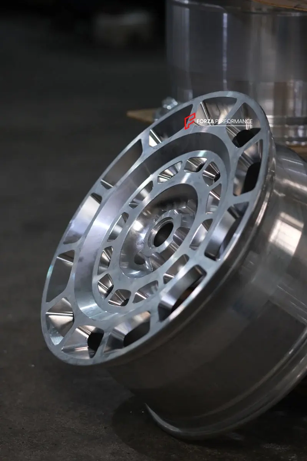 КОВАНЫЕ ДИСКИ OCTA ДЛЯ LAND ROVER DEFENDER 110 2025 ЛЕНД РОВЕР ОКТА