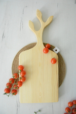 Доска разделочная с ручкой-веточкой большая.