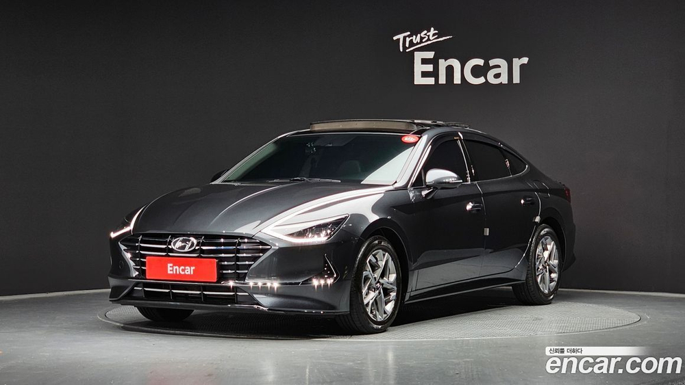 Hyundai Sonata (DN8) 2.0 (12.2020)