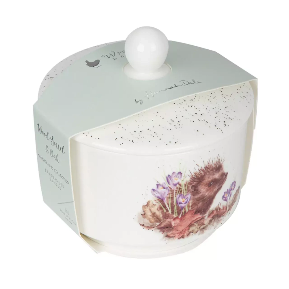 Wax Lyrical - Ароматическая свеча Wrendale Designs 10,5см 32ч Woodland / артикул   WR0302  / GTIN 5015802225853