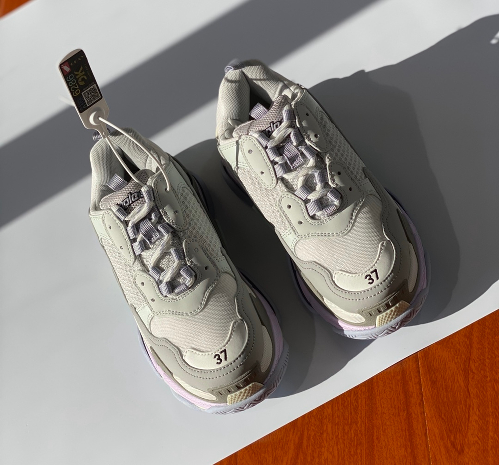 Balenciaga Triple S