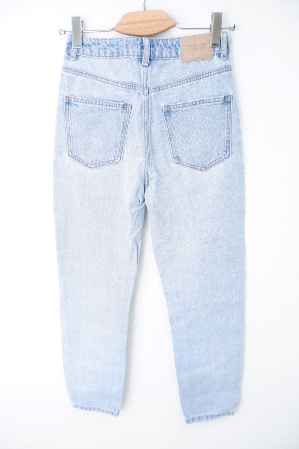 Джинсы светлые 46 размер