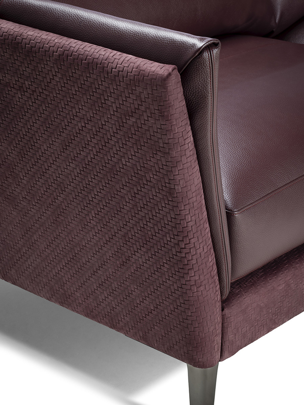 Диван Poltrona Frau Bretagne Gran Comfort