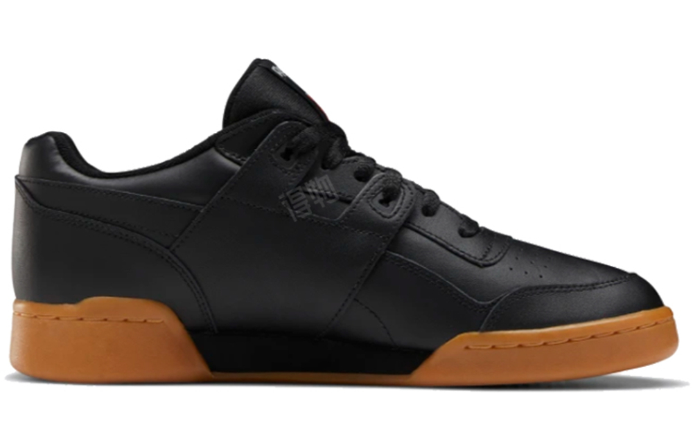 Кроссовки Reebok Workout Plus
