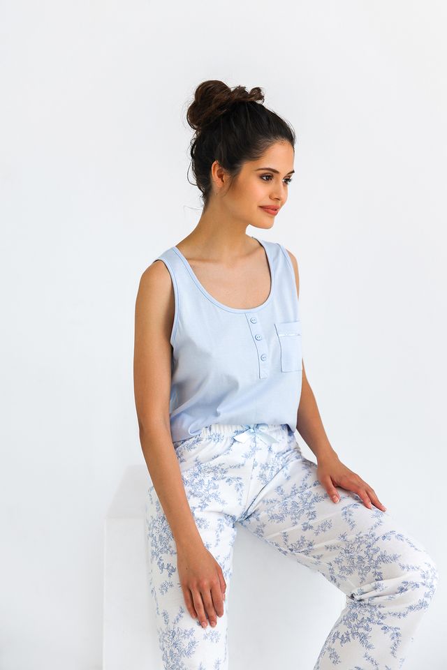 Пижама с цветочным принтом и однотонной майкой Arely