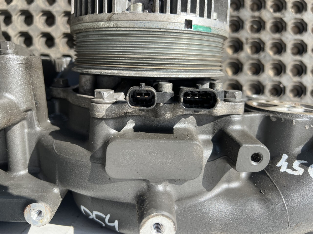 Насос водяной (помпа) 2018г.