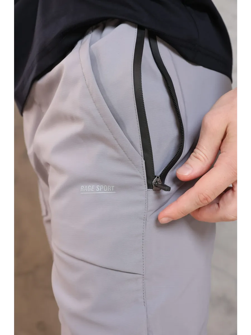 Спортивные брюки джоггеры на манжетах