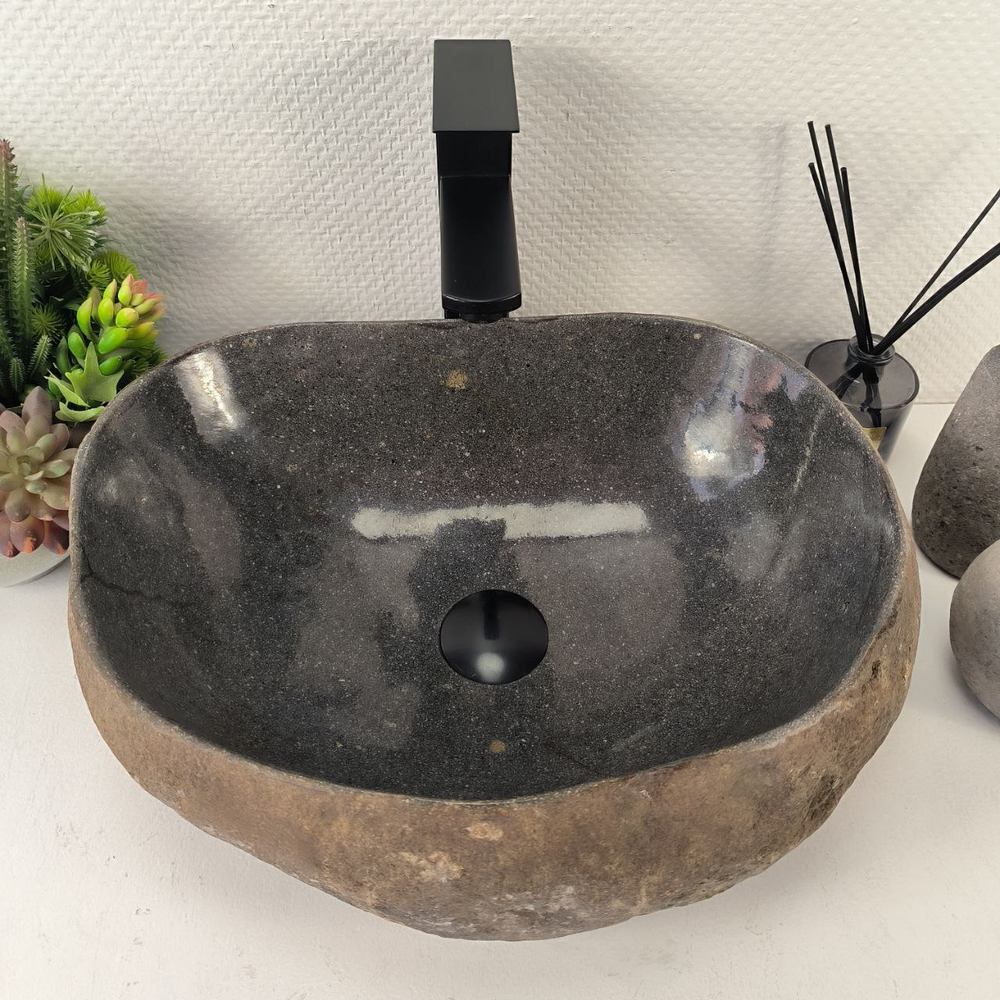 Раковина из речного камня RS-65449 45*34*15 0861