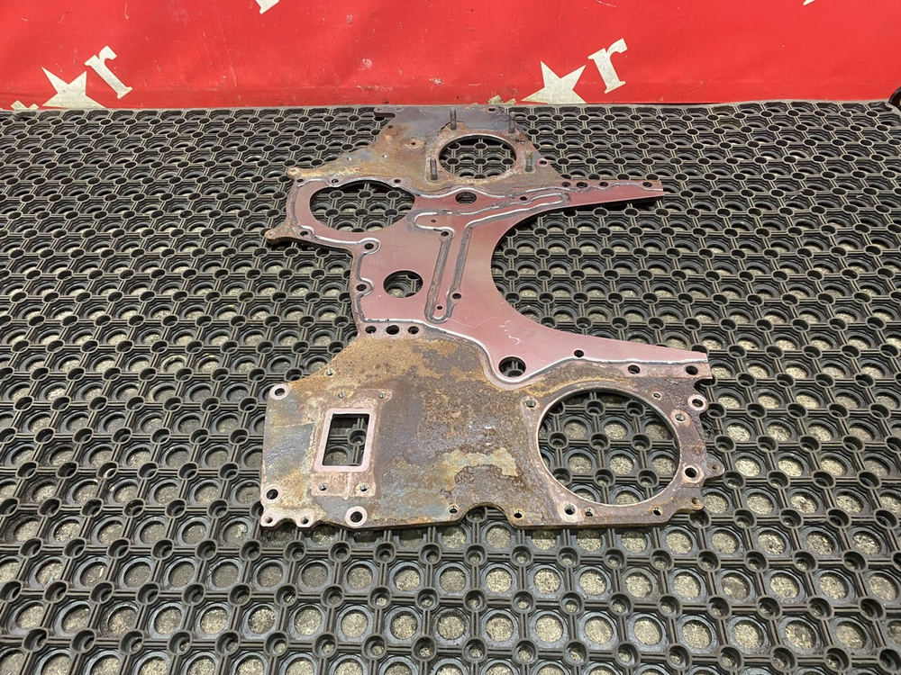 Плита двигателя 2018 г.