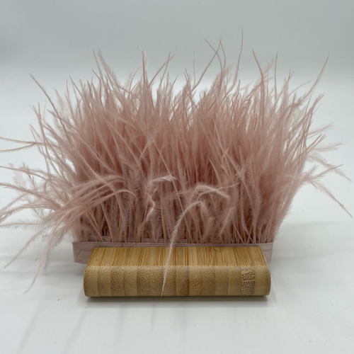 Перья страуса на ленте 10-13 см