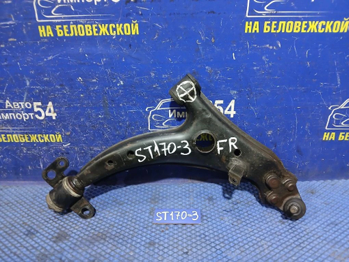 Рычаг передний правый TOYOTA CORONA 1990