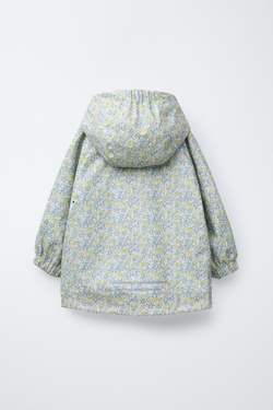 ZARA ПРОРЕЗИНЕННЫЙ ДОЖДЕВИК С ЦВЕТОЧНЫМ ПРИНТОМ, СИНЕВАТЫЙ