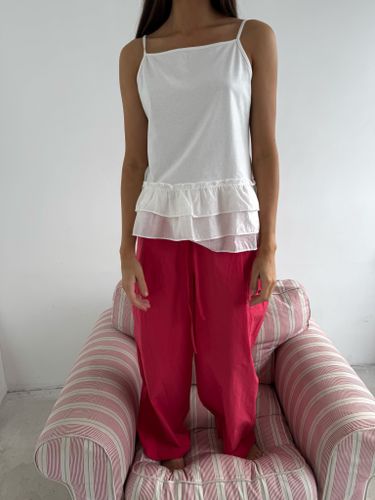 Белый топ с баской