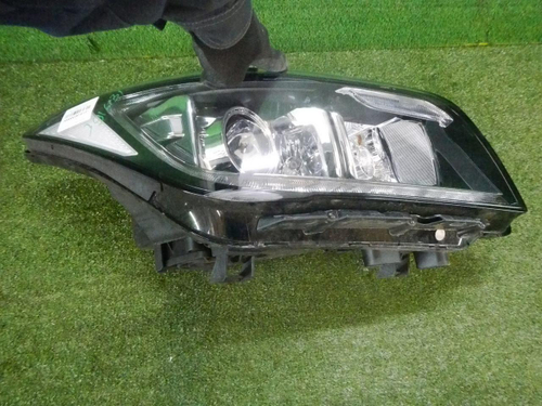 Фара правая Genesis G80 (2016-2020) ксенон