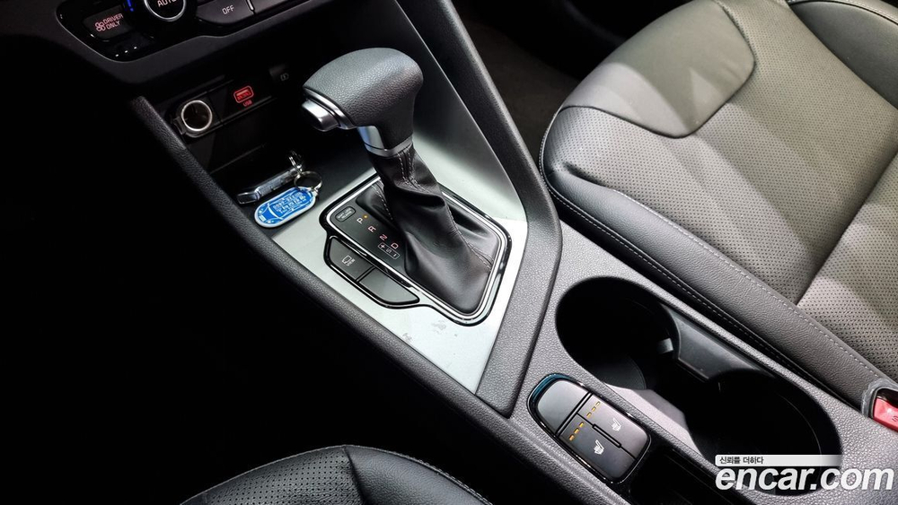 Kia The New Niro 1.6 HEV (01.2021)