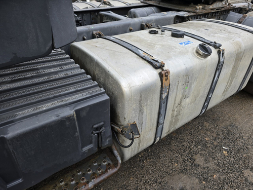 Бак топливный 600L